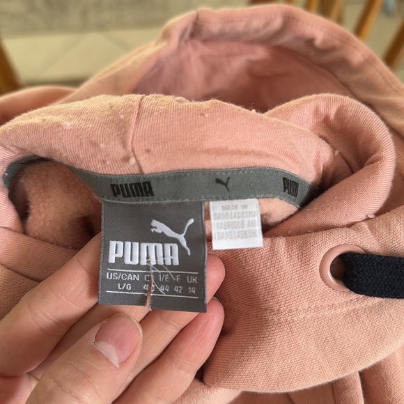 Puma Sweatshirt - Picture 7 of 7